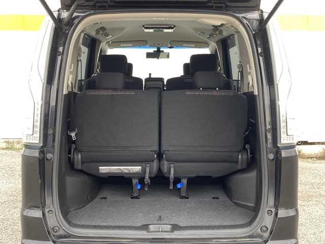 日産 セレナ ハイウェイスター Sハイブリッド 栃木県 2015(平27)年 4.6万km ダイヤモンドブラック 禁煙車/エマージェンシーブレーキ/レーンキープアシスト/クルーズコントロール/社外メモリナビ【AVIC-RL09】/・CD/DVD/フルセグTV/Bluetooth/HDMI/社外フリップダウンモニター/両側電動スライドドア/バックカメラ/リアオートエアコン/ETC/LEDヘッドライト/純正16インチアルミホイール/スマートキー×１/純正マット/ドアバイザー