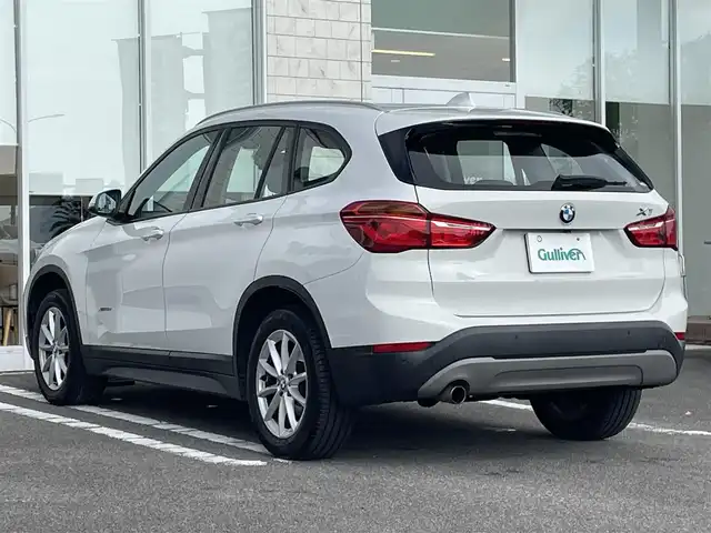 ＢＭＷ Ｘ１ xDrive 18d 宮崎県 2017(平29)年 13.3万km 白 純正ナビゲーション/　AM FM CD DVD /バックカメラ/ETC車載器/クルーズコントロール/電動パーキングブレーキ/LEDヘッドライト/フォグランプ/ウィンカーミラー/電動格納ミラー/プッシュスタート/スマートキー