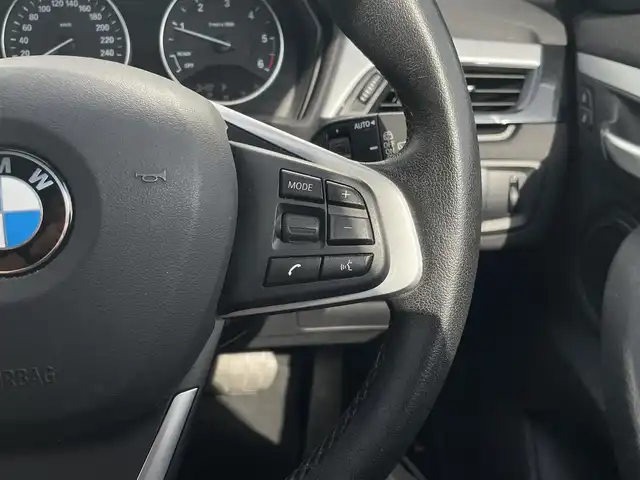 ＢＭＷ Ｘ１ xDrive 18d 宮崎県 2017(平29)年 13.3万km 白 純正ナビゲーション/　AM FM CD DVD /バックカメラ/ETC車載器/クルーズコントロール/電動パーキングブレーキ/LEDヘッドライト/フォグランプ/ウィンカーミラー/電動格納ミラー/プッシュスタート/スマートキー