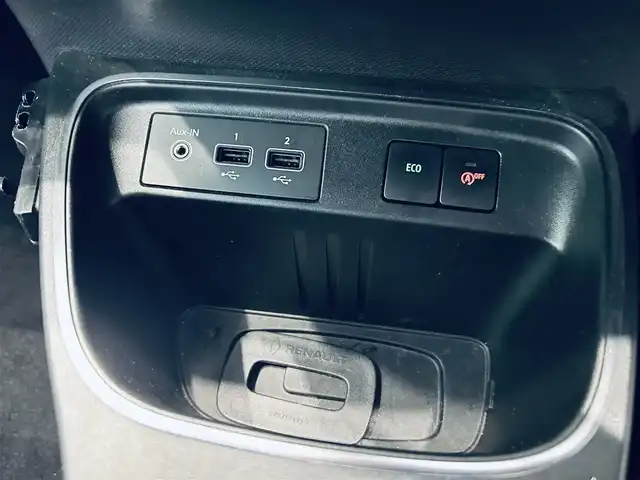 ルノー トゥインゴ インテンス 大阪府 2021(令3)年 3万km ライトブルー 純正ナビ/TV/バックカメラ/applecarplay/USB/AUX/Bluetooth/純正16インチAW/クリアランスソナー/クルーズコントロール/リモコンキー/ハーフ革/シートヒーター/ETC/ドラレコ