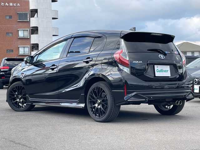 トヨタ アクア G ソフトレザーセレクション 山口県 2017(平29)年 5.6万km ブラックマイカ ワンオーナー　/ＴＲＤエアロ（フロント，サイド，リア）/ＷｅｄｓＳｐｏｒｔ１７インチホイール　/純正７型ナビ/AM/FM/CD/DVD/Bluetooth/フルセグTV　/バックカメラ　/トヨタセーフティーセンス　/車線逸脱警報/アダプティブクルーズコントロール/レーンキープアシスト/ＬＥＤヘッドライト　/純正フロアマット　/衝突被害軽減ブレーキ　/スマートキー/ダブルエアバッグ/ＥＴＣ
