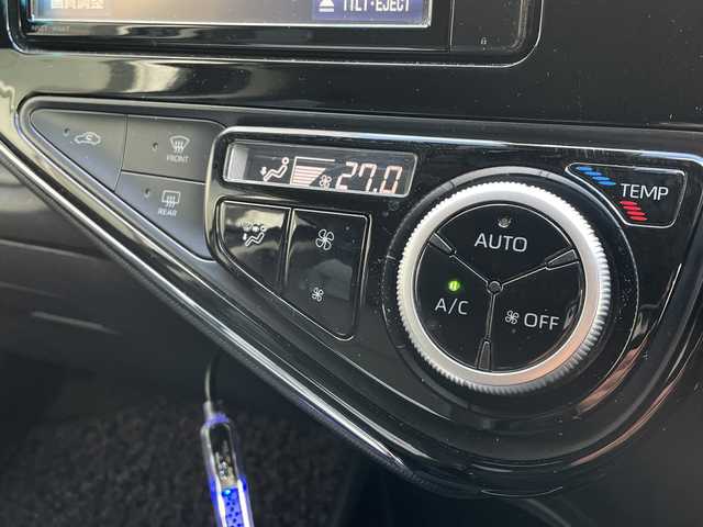 トヨタ アクア G ソフトレザーセレクション 山口県 2017(平29)年 5.6万km ブラックマイカ ワンオーナー　/ＴＲＤエアロ（フロント，サイド，リア）/ＷｅｄｓＳｐｏｒｔ１７インチホイール　/純正７型ナビ/AM/FM/CD/DVD/Bluetooth/フルセグTV　/バックカメラ　/トヨタセーフティーセンス　/車線逸脱警報/アダプティブクルーズコントロール/レーンキープアシスト/ＬＥＤヘッドライト　/純正フロアマット　/衝突被害軽減ブレーキ　/スマートキー/ダブルエアバッグ/ＥＴＣ