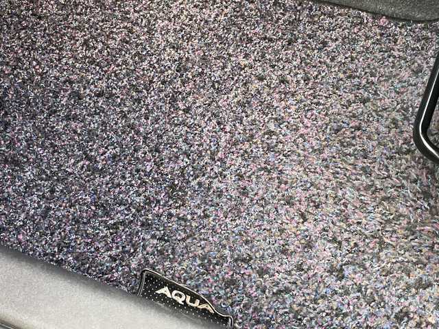 トヨタ アクア G ソフトレザーセレクション 山口県 2017(平29)年 5.6万km ブラックマイカ ワンオーナー　/ＴＲＤエアロ（フロント，サイド，リア）/ＷｅｄｓＳｐｏｒｔ１７インチホイール　/純正７型ナビ/AM/FM/CD/DVD/Bluetooth/フルセグTV　/バックカメラ　/トヨタセーフティーセンス　/車線逸脱警報/アダプティブクルーズコントロール/レーンキープアシスト/ＬＥＤヘッドライト　/純正フロアマット　/衝突被害軽減ブレーキ　/スマートキー/ダブルエアバッグ/ＥＴＣ