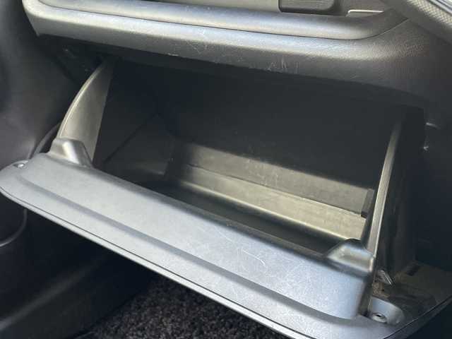 トヨタ アクア G ソフトレザーセレクション 山口県 2017(平29)年 5.6万km ブラックマイカ ワンオーナー　/ＴＲＤエアロ（フロント，サイド，リア）/ＷｅｄｓＳｐｏｒｔ１７インチホイール　/純正７型ナビ/AM/FM/CD/DVD/Bluetooth/フルセグTV　/バックカメラ　/トヨタセーフティーセンス　/車線逸脱警報/アダプティブクルーズコントロール/レーンキープアシスト/ＬＥＤヘッドライト　/純正フロアマット　/衝突被害軽減ブレーキ　/スマートキー/ダブルエアバッグ/ＥＴＣ