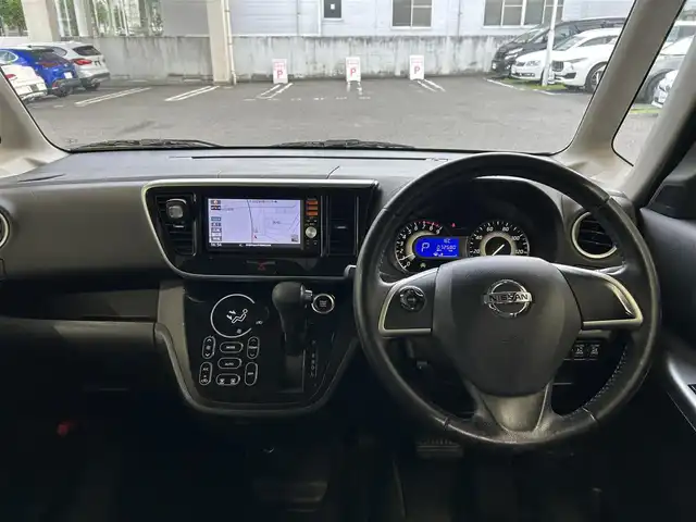 日産 デイズ ルークス ハイウェイスターX Gパッケージ 宮城県 2016(平28)年 7.3万km ブラック 純正ナビ（FM/AM/CD/USB/TVワンセグ/SD/Bluetooth）/バックカメラ/衝突軽減/アイドリングストップ/横滑り防止/ドラレコ/プッシュスタート/オートライト/ETC/スタッドレスタイヤ（１５５/65R14750）/スマートキー/保証書/取扱説明書/記録簿