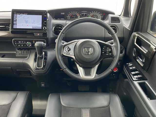 ホンダ Ｎ ＢＯＸ カスタム G EX ターボ ホンダセンシング 滋賀県 2021(令3)年 1.5万km クリスタルブラックパール 外部検査実施済み/R3.4.5.6年ホンダ記録簿有/ターボ/Apple car play/純正メモリナビ【VXU-217NBi】/(DVD/フルセグTV/Bluetooth/USB/MSV)/バックカメラ/ビルトインETC/両側パワースライドドア/前後ドライブレコーダー/ハーフレザーシート/前席シートヒーター/横滑り防止機能/レーンアシスト/衝突軽減ブレーキ/純正15インチアルミホイール/スマートキー/LEDヘッドライト/カーテンエアバック/レーダークルーズコントロール