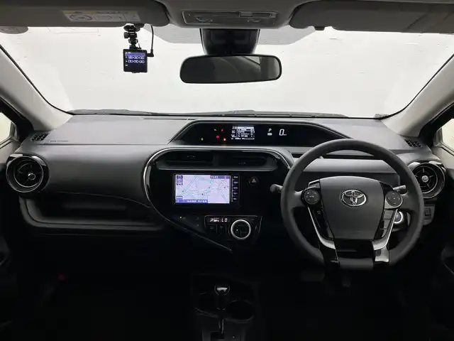 トヨタ アクア S スタイルブラック 群馬県 2020(令2)年 0.4万km ダークブルーマイカ 純正ナビ　全周囲カメラ　ＥＴＣ　衝突被害軽減ブレーキ　車線逸脱警報　オートマチックハイビーム　ドライブレコーダー　クリアランスソナー　ＬＥＤヘッドライト　スマートキー　プッシュスタート　禁煙車
