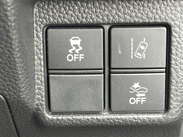 ホンダ Ｎ ＢＯＸ カスタム G EX ホンダセンシング 石川県 2018(平30)年 3.3万km プレミアムグラマラスブロンズP 4WD/ワンオーナー/ホンダセンシング/・衝突軽減ブレーキ/・誤発進抑制機能/・レーンキープアシスト/・クルーズコントロール/純正メモリーナビゲーション/【Bluetooth・CD・DVD・SD・フルセグTV】/型番：VXM-194VFI/片側パワースライドドア/USB入力端子/LEDヘッドライト/・オートライト/・フォグランプ/エンジンプッシュスタート/・スマートキー/・スペアキー/ステアリングリモコン/ビルトインETC/純正AWサマータイヤ車載/純正フロアマット/保証書/取扱説明書/記録薄