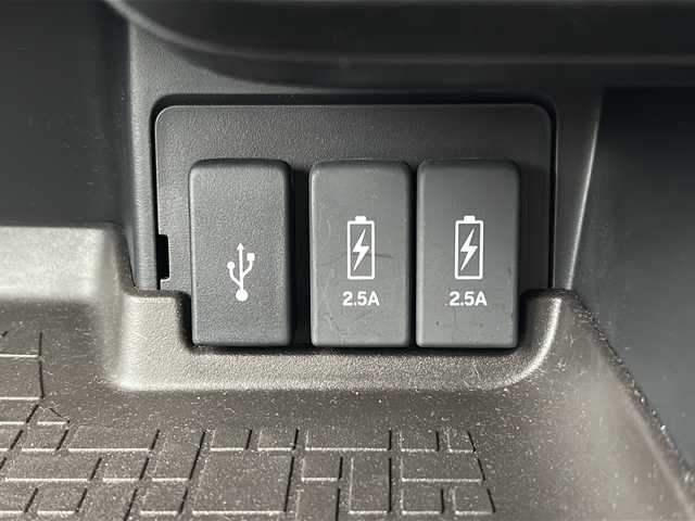 ホンダ Ｎ ＢＯＸ カスタム G EX ホンダセンシング 石川県 2018(平30)年 3.3万km プレミアムグラマラスブロンズP 4WD/ワンオーナー/ホンダセンシング/・衝突軽減ブレーキ/・誤発進抑制機能/・レーンキープアシスト/・クルーズコントロール/純正メモリーナビゲーション/【Bluetooth・CD・DVD・SD・フルセグTV】/型番：VXM-194VFI/片側パワースライドドア/USB入力端子/LEDヘッドライト/・オートライト/・フォグランプ/エンジンプッシュスタート/・スマートキー/・スペアキー/ステアリングリモコン/ビルトインETC/純正AWサマータイヤ車載/純正フロアマット/保証書/取扱説明書/記録薄