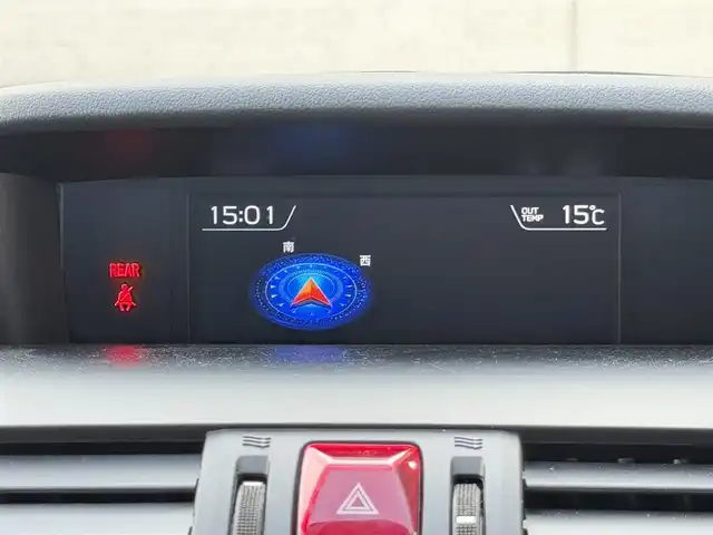 スバル レヴォーグ 1．6GTアイサイト スマートED 兵庫県 2019(令1)年 4.1万km クリスタルホワイトP 4WD/純正ナビ（CN-LX840D）/　　（AM/FM/CD/DVD/BT/SD)/フルセグTV/バックカメラ/ステアリングリモコン/パドルシフト/レーダークルーズコントロール/レーンキープアシスト/衝突軽減被害システム/横滑り防止装置/ブラインドスポットモニター/アイドリングストップ/電動パーキングブレーキ/ビルドインETC/運転席パワーシート/前席シートヒーター/純正フロアマット/トノカバー/ドアバイザー/コーナーセンサー/LEDヘッドライト/純正アルミ17インチ