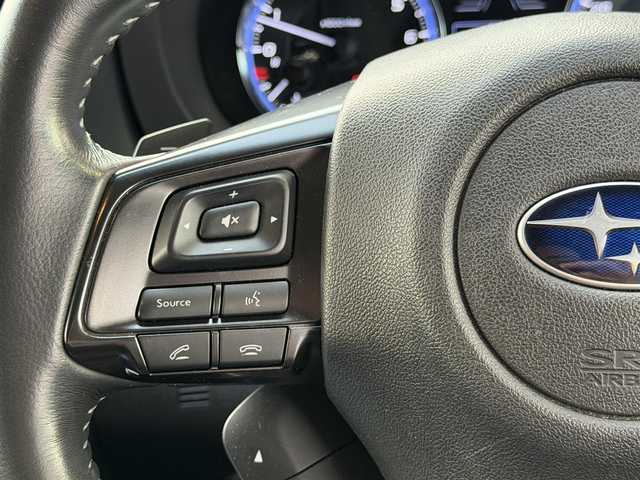 スバル レヴォーグ 1．6GTアイサイト スマートED 兵庫県 2019(令1)年 4.1万km クリスタルホワイトP 4WD/純正ナビ（CN-LX840D）/　　（AM/FM/CD/DVD/BT/SD)/フルセグTV/バックカメラ/ステアリングリモコン/パドルシフト/レーダークルーズコントロール/レーンキープアシスト/衝突軽減被害システム/横滑り防止装置/ブラインドスポットモニター/アイドリングストップ/電動パーキングブレーキ/ビルドインETC/運転席パワーシート/前席シートヒーター/純正フロアマット/トノカバー/ドアバイザー/コーナーセンサー/LEDヘッドライト/純正アルミ17インチ