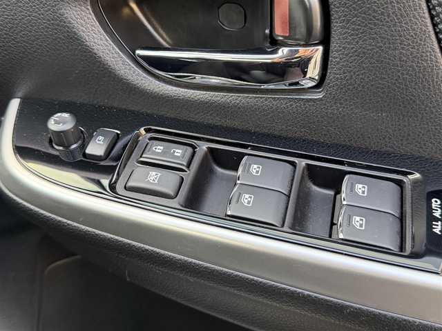 スバル レヴォーグ 1．6GTアイサイト スマートED 兵庫県 2019(令1)年 4.1万km クリスタルホワイトP 4WD/純正ナビ（CN-LX840D）/　　（AM/FM/CD/DVD/BT/SD)/フルセグTV/バックカメラ/ステアリングリモコン/パドルシフト/レーダークルーズコントロール/レーンキープアシスト/衝突軽減被害システム/横滑り防止装置/ブラインドスポットモニター/アイドリングストップ/電動パーキングブレーキ/ビルドインETC/運転席パワーシート/前席シートヒーター/純正フロアマット/トノカバー/ドアバイザー/コーナーセンサー/LEDヘッドライト/純正アルミ17インチ