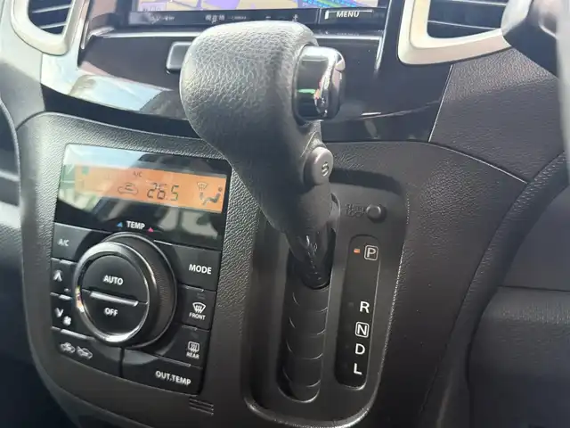 スズキ ソリオ S 千葉県 2013(平25)年 10.5万km グレースブルーパールメタリック 純正SDナビ/(フルセグTV/CD/DVD/Bluetooth)/バックカメラ/両側パワースライドドア/純正アルミホイール/純正フロアマット/オートライト/純正サイドバイザー/横滑り防止装置/ラインカーミラー/スマートキー/プッシュエンジンスタート/保証書取説あり