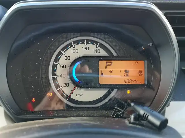 スズキ スペーシア HYBRID X 茨城県 2019(令1)年 4万km ツールグリーンパールメタリック/ブラック2トーン 衝突軽減ブレーキ/後コーナーセンサー/社外ナビ（フルセグTV/Bluetooth/CD/DVD/両側パワースライドドア/シートヒーター/ETC/ドラレコ/ルーフレール