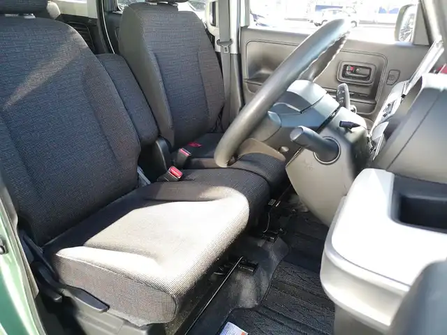 スズキ スペーシア HYBRID X 茨城県 2019(令1)年 4万km ツールグリーンパールメタリック/ブラック2トーン 衝突軽減ブレーキ/後コーナーセンサー/社外ナビ（フルセグTV/Bluetooth/CD/DVD/両側パワースライドドア/シートヒーター/ETC/ドラレコ/ルーフレール