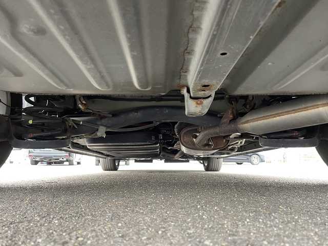 トヨタ エスクァイア ハイブリッド Gi 宮城県 2015(平27)年 14.9万km スパークリングブラックパールクリスタルシャイン 【(株)IDOMが運営する【じしゃロン仙台店】の自社ローン対象車両になります。こちらは現金ご利用時の価格です。自社ローンご希望の方は別途その旨お申付け下さい。】/純正SDナビ/バックカメラ/フルセグ/Qi充電/ビルトインETC/クルコン/前席シートヒーター/両側パワスラ