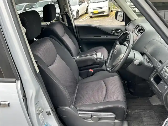 日産 セレナ ハイウェイスター Sハイブリッド 宮城県 2012(平24)年 8.5万km エターナルスノーホワイト 純正ディーラーナビ/TV(ワンセグ)/CD/AM・FM/SD/ipod/AUX/左側パワースライドドア/横滑り防止/３列シート/オートライト/ETC/スマートキー/スペアキー×1/車外アルミスタッドレス15インチ