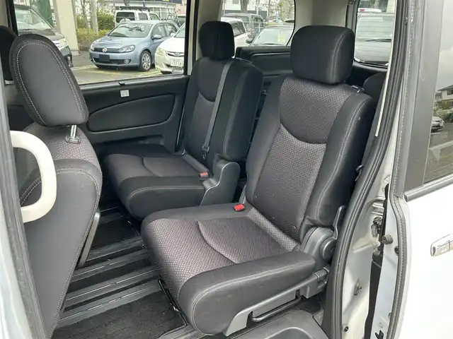 日産 セレナ ハイウェイスター Sハイブリッド 宮城県 2012(平24)年 8.5万km エターナルスノーホワイト 純正ディーラーナビ/TV(ワンセグ)/CD/AM・FM/SD/ipod/AUX/左側パワースライドドア/横滑り防止/３列シート/オートライト/ETC/スマートキー/スペアキー×1/車外アルミスタッドレス15インチ