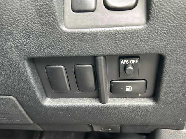 トヨタ ハリアー 240G Lパッケージ 千葉県 2010(平22)年 11万km ブラック 純正ＨＤＤナビ　バックカメラ　社外ＥＴＣ　ＣＤオーディオ　リモコンキー　ＡＵＴＯ機能エアコン　運転席パワーシート　純正フロアマット　社外前方ドライブレコーダー　キセノンライト　純正１７ＡＷ