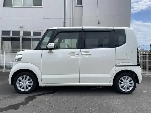 ホンダ Ｎ ＢＯＸ G ターボパッケージ 栃木県 2013(平25)年 8.4万km プレミアムホワイトパール 株)IDOMが運営する【じしゃロン小山店】の自社ローン専用車両になります。こちらは現金またはオートローンご利用時の価格です。自社ローンご希望の方は別途その旨お申付け下さい//禁煙車/純正ワンセグナビ/（CD/DVD/AM/FMラジオ）/スマートキー/プッシュスタート/バックカメラ/クルーズコントロール/ＥＴＣ/パドルシフト/両側パワースライドドア/ステアリングリモコン/電動格納ドアミラー/パワーウインドウ/オートライト