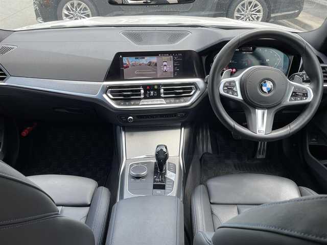 ＢＭＷ Ｍ３４０ｉ xDriveツーリング 長野県 2020(令2)年 4万km パール ４WD/純正ナビ/・Bluetooth/TV/360度バックカメラ/純正ETC/ドライブレコーダー/前席パワーシート/運転席メモリパワーシート/レザーシート/前席シートヒーター/純正フロアマット/純正19インチAW/前後コーナーセンサー/BSM/カードキー/パドルシフト/アイドリングストップ/クルーズコントロール追走あり/スマートキー/スペアキー有/スタッドレス積み込み/取り扱い説明書/保証書
