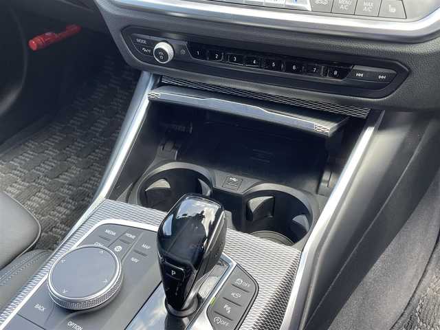 ＢＭＷ Ｍ３４０ｉ xDriveツーリング 長野県 2020(令2)年 4万km パール ４WD/純正ナビ/・Bluetooth/TV/360度バックカメラ/純正ETC/ドライブレコーダー/前席パワーシート/運転席メモリパワーシート/レザーシート/前席シートヒーター/純正フロアマット/純正19インチAW/前後コーナーセンサー/BSM/カードキー/パドルシフト/アイドリングストップ/クルーズコントロール追走あり/スマートキー/スペアキー有/スタッドレス積み込み/取り扱い説明書/保証書