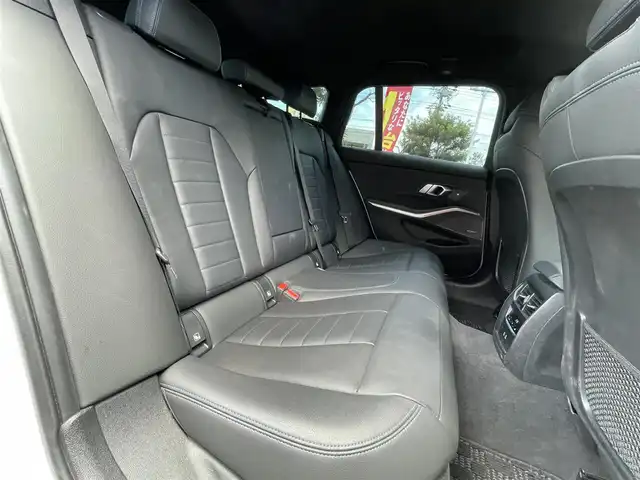 ＢＭＷ Ｍ３４０ｉ xDriveツーリング 長野県 2020(令2)年 4万km パール ４WD/純正ナビ/・Bluetooth/TV/360度バックカメラ/純正ETC/ドライブレコーダー/前席パワーシート/運転席メモリパワーシート/レザーシート/前席シートヒーター/純正フロアマット/純正19インチAW/前後コーナーセンサー/BSM/カードキー/パドルシフト/アイドリングストップ/クルーズコントロール追走あり/スマートキー/スペアキー有/スタッドレス積み込み/取り扱い説明書/保証書