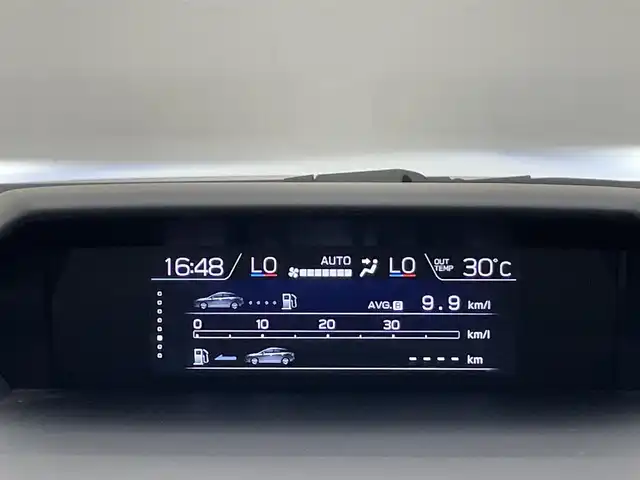 スバル インプレッサ スポーツ 2．0i－S アイサイト 愛知県 2017(平29)年 4.1万km クリスタルホワイトP 純正８型ナビ　バックカメラ　禁煙車　フルセグＴＶ　Ｂｌｕｅｔｏｏｔｈ　ブラックレザーセレ　シートヒーター　バックカメラ　アイサイト　衝突軽減　追従クルコン　レーンアシスト　ＬＥＤオートライト　ＢＳＭ