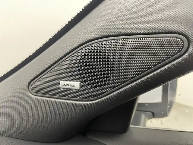 三菱 アウトランダー ＰＨＥＶ P 埼玉県 2024(令6)年 0.2万km ホワイトダイヤモンド サンルーフ/４ＷＤ　/１２．３インチディスプレイオーディオ/ 地デジＴＶ Bluetooth HDMI スマホ連携/全方位カメラ　/ＢＯＳＥサウンド/ワイヤレス充電　/サンルーフ　/レーダークルーズコントロール　/パワーバックドア　/レザーシート　/前席メモリ機能付パワーシート　/前後席シートヒーター　/前席リフレッシュシート　/ヘッドアップディスプレイ　/ＬＥＤライトライト　/オートハイビーム　/充電ケーブル車載