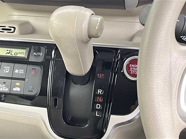 ホンダ Ｎ ＢＯＸ G SSパッケージ 宮城県 2016(平28)年 5.4万km クリスタルブラックパール 禁煙車/あんしんパッケージ/・シティブレーキアクティブシステム/・サイドカーテンエアバックシステム/純正ディスプレイオーディオ/・CD.Bluetooth.HDMI/ワンセグTV/バックカメラ/両側パワースライドドア/ビルトインＥＴＣ/前席シートヒーター/ＨＩＤヘッドライト/ECONスイッチ/横滑り防止装置/シートバックテーブル/サンシェード/プッシュスタート/スマートキー/社外14インチアルミホイール/純正フロアマット