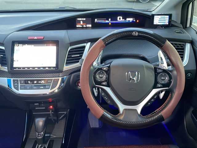 ホンダ ジェイド RS ホンダセンシング 山口県 2018(平30)年 6万km プラチナホワイトパール 純正メモリナビ/Bluetooth/フルセグTV/バックカメラ/LEDヘッドライト/オートライト/レーンキープアシスト/衝突軽減ブレーキ/横滑り防止装置/スマートキー＆プッシュスタート/社外レーダー探知機/社外デジタルインナーミラー/車高調/社外シートカバー/クルーズコントロール/ステアリングスイッチ/ビルトインETC/HDMI入力端子/パドルシフト/保証書・取説/スペアキー1個