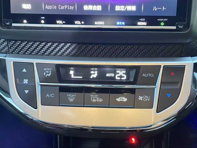 ホンダ ジェイド RS ホンダセンシング 山口県 2018(平30)年 6万km プラチナホワイトパール 純正メモリナビ/Bluetooth/フルセグTV/バックカメラ/LEDヘッドライト/オートライト/レーンキープアシスト/衝突軽減ブレーキ/横滑り防止装置/スマートキー＆プッシュスタート/社外レーダー探知機/社外デジタルインナーミラー/車高調/社外シートカバー/クルーズコントロール/ステアリングスイッチ/ビルトインETC/HDMI入力端子/パドルシフト/保証書・取説/スペアキー1個