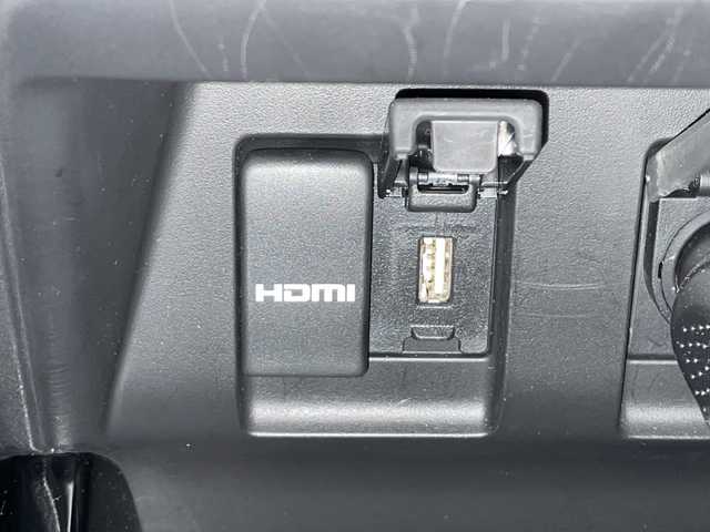 ホンダ ジェイド RS ホンダセンシング 山口県 2018(平30)年 6万km プラチナホワイトパール 純正メモリナビ/Bluetooth/フルセグTV/バックカメラ/LEDヘッドライト/オートライト/レーンキープアシスト/衝突軽減ブレーキ/横滑り防止装置/スマートキー＆プッシュスタート/社外レーダー探知機/社外デジタルインナーミラー/車高調/社外シートカバー/クルーズコントロール/ステアリングスイッチ/ビルトインETC/HDMI入力端子/パドルシフト/保証書・取説/スペアキー1個