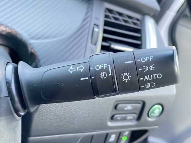 ホンダ ジェイド RS ホンダセンシング 山口県 2018(平30)年 6万km プラチナホワイトパール 純正メモリナビ/Bluetooth/フルセグTV/バックカメラ/LEDヘッドライト/オートライト/レーンキープアシスト/衝突軽減ブレーキ/横滑り防止装置/スマートキー＆プッシュスタート/社外レーダー探知機/社外デジタルインナーミラー/車高調/社外シートカバー/クルーズコントロール/ステアリングスイッチ/ビルトインETC/HDMI入力端子/パドルシフト/保証書・取説/スペアキー1個