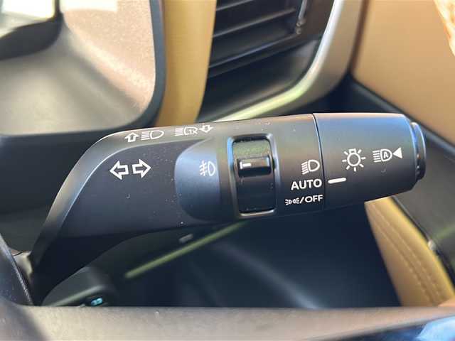 日産 エクストレイル G e－4ORCE 京都府 2024(令6)年 1.7万km ゴールド ワンオーナー　/ナッパ茶革シート　/サンルーフ　/ルーフレール/全方位カメラ　/プロパイロット　/e-Pedal /パーキングアシスト/ダウンヒルアシストコントロール/１２．３インチ純正ディスプレイオーディオナビ　/フルセグTV/Bluetooth/AppleCarPlay/USB接続/置くだけ充電/ＨＵＤ　/禁煙　/デジタルインナーミラー /純正前後ドライブレコーダー/メモリーシート /前席パワーシート/シートヒーター/LEDヘッドライト/オートライト/オートマチックハイビーム/電動リアゲート/純正AW19インチ/Wエアバッグ/カーテンエアバッグ/ETC2.0