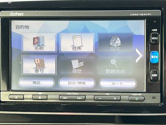 ホンダ Ｎ ＯＮＥ プレミアム 富山県 2015(平27)年 0.6万km プレミアムブルームーンパール 純正ナビ(ＡＭ、ＦＭ、ＢｌｕｅｔｏｏｔｈＡｕｄｉｏ、ＣＤ、ＤＶＤ)/(VXM-164VFi)　/スタッドレスタイヤＡＷセット　/バックカメラ　/スペアキー　/純正ビルトインＥＴＣ　/純正アルミ　/オートライト　/オートエアコン　/ワンセグＴＶ　/取扱説明書/保証書/記録簿/ナビ取扱説明書