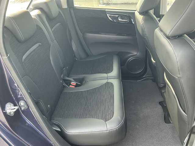 ホンダ Ｎ ＯＮＥ プレミアム 富山県 2015(平27)年 0.6万km プレミアムブルームーンパール 純正ナビ(ＡＭ、ＦＭ、ＢｌｕｅｔｏｏｔｈＡｕｄｉｏ、ＣＤ、ＤＶＤ)/(VXM-164VFi)　/スタッドレスタイヤＡＷセット　/バックカメラ　/スペアキー　/純正ビルトインＥＴＣ　/純正アルミ　/オートライト　/オートエアコン　/ワンセグＴＶ　/取扱説明書/保証書/記録簿/ナビ取扱説明書