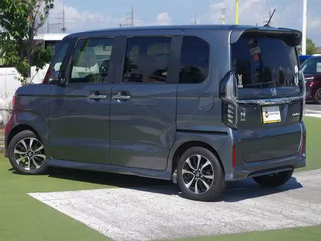 ホンダ Ｎ ＢＯＸ カスタム G L ホンダセンシング 千葉県 2020(令2)年 3.5万km シャイニンググレーM ホンダセンシング/・衝突軽減ブレーキ（CMBS）/・車線維持支援システム（LKAS）/・アダプティブクルーズコントロール（ACC）/・後方誤発進抑制機能/・誤発進抑制機能/両側パワースライドドア/純正メモリーナビ/地デジTV/【DVD/CD再生機能　Bluetooth接続】/バックカメラ/ドライブレコーダー（前後撮影）【ZDR-015】/ETC/LEDヘッドライト/LEDフォグライト/ウインカーミラー/リアコーナーセンサー/純正14インチアルミホイル/サイド/カーテンエアバッグ/スマートキー