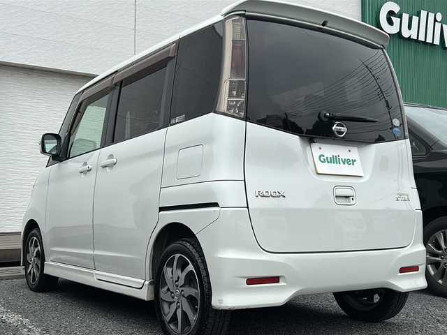 日産 ルークス ハイウェイスター ターボ 千葉県 2011(平23)年 13.2万km スノーパールホワイト ７インチナビ　Ｂカメ　ＥＴＣ　ＬＥＤライト　ターボ　ワンセグテレビ　両側パワースライド　パワースライドドアスイッチ フロアマット純正 アルミホイール純正 オートライト エアバッグW パワーウィンドウ
