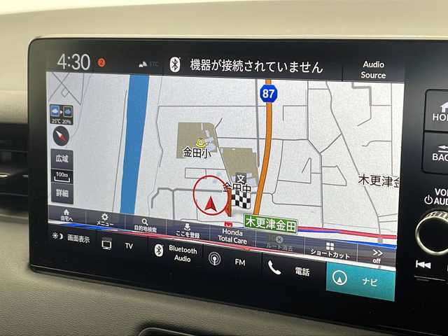 ホンダ ヴェゼル ハイブリッド e:HEV Z 千葉県 2021(令3)年 2.9万km プラチナホワイトパール ホンダセンシング/衝突軽減ブレーキ/レーンキープアシスト/レーダークルーズコントロール/アダプティブヘッドライト/クリアランスソナー/ブラインドスポットモニター/後退出庫サポート/踏み間違い防止/純正9インチメモリナビ(LXM-242ZFNi)/フルセグ/BT/USB/カープレイ/バックカメラ/ステアリングスイッチ/ステアリングヒーター/パドルシフト/純正ドライブレコーダー/ETC2.0/ワイヤレス充電/電動パーキングブレーキ/ハンズフリーアクセスパワーテールゲート/ハーフレザーシート/シートヒーター(D/N席)/スマートキー/スペアキー/プッシュスタート/LEDヘッドライト/オートライト