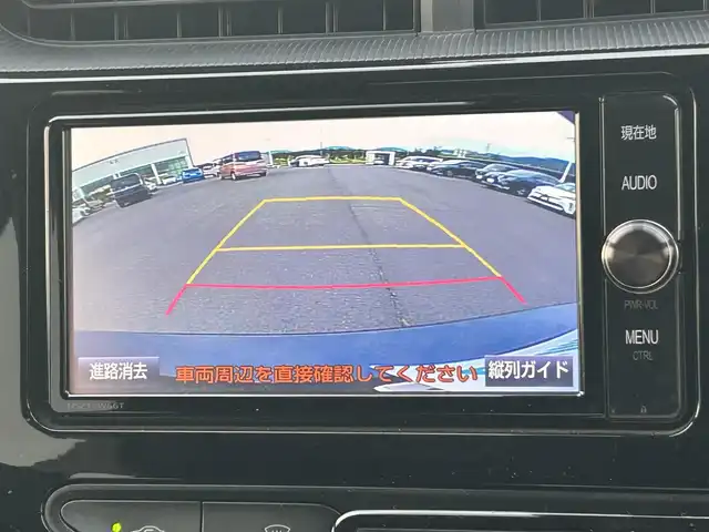 トヨタ アクア S スタイルブラック 岡山県 2017(平29)年 7.5万km ブラックマイカ 登録時走行距離74814km/純正ディーラーナビ　/(AM.FM.TV.CD.DVD.BT)/バックカメラ　/ETC　/衝突軽減ブレーキ　/ドライブレコーダー/レーンキープアシスト　/横滑り防止装置　/シートヒーター(D+N席)　/オートマチックハイビーム　/盗難防止装置　/アイドリングストップ/プッシュスタート　/LEDヘッドライト/純正フロアマット