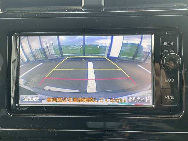 トヨタ プリウス A 道東・釧路十勝 2016(平28)年 12.9万km アティチュードブラックマイカ ・４WD/・寒冷地仕様/・純正SDメモリナビ/（CD・DVD・BT・SD・ラジオ・フルセグ）/・バックカメラ/・スマートキー/・プッシュスタート/・ブラインドスポットモニター/・インテリジェントパーキングアシスト/・プリクラッシュセーフティ/・レーンキープアシスト/・ヘッドアップディスプレイ/・オートライト/・オートマチックハイビーム/・ドアバイザー/・フロアマット/・ステアリングスイッチ/・電動格納ミラー/・横滑り防止装置/・フォグライト