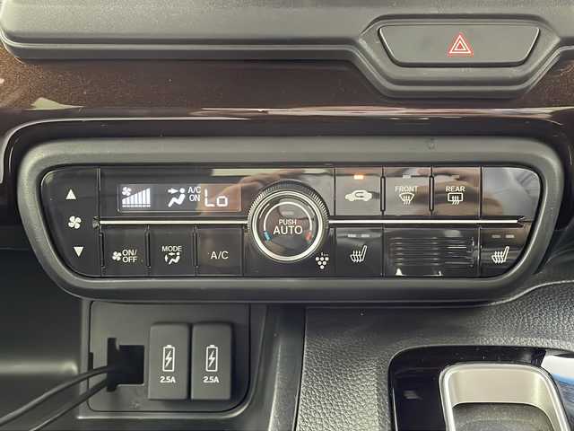 ホンダ Ｎ ＢＯＸ カスタム L ターボ コーディネートスタイル 宮城県 2022(令4)年 5.4万km ミッドナイトブルービームM Honda SENSING			/・衝突軽減ブレーキ	/・路外逸脱抑制機能/・アダプティブクルーズコントロール		/・車線維持支援システム/・オートハイビーム/両側パワースライドドア/シートヒーターD/社外7型ナビ/BT.SD.CD.DVD.USB.iPad/フルセグTV/バックカメラ/社外ETC/社外ドライブレコーダーF/革巻ステアリング/パドルシフト/ステアリングスイッチ/電動パーキングブレーキ/プッシュスタート/スマートキー/レザーシート/純正15インチAW/純正フロアマッド/LEDヘッドライト/LEDフォグランプ/パーキングセンサー/ロールサンシェード/シートバックテーブル/横滑り防止機能