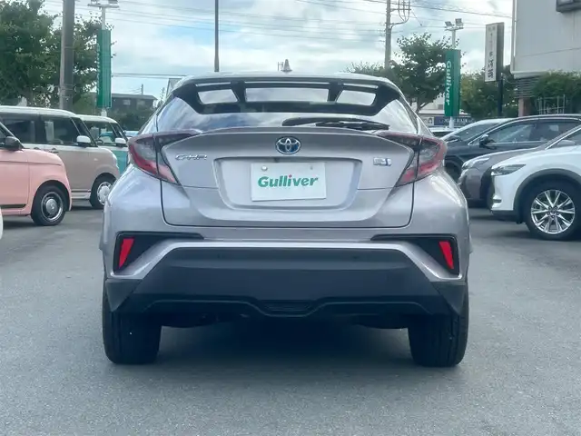 トヨタ Ｃ－ＨＲ G LEDエディション 静岡県 2017(平29)年 5.1万km シルバー エンジンスタートボタン/パワーステアリング/パワーウィンドウ/オートエアコン/スマートキー/スペアキー/クルーズコントロール/ETC/バックカメラ/純正ナビ（CD/DVD/BT/フルセグ）/純正ドライブレコーダー/純正フロアマット/純正アルミホイール/D席N席シートヒーター/ABS/コーナーセンサー前後/レーンキープアシスト/オートライト/オートマチックハイビーム/LEDヘッドライト/W＋サイドエアバック/カーテンエアバック/ドアバイザー