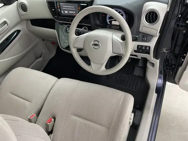 日産 デイズ ルークス X 鹿児島県 2015(平27)年 4.5万km プレミアムパープルP 禁煙車/純正ナビ(BT/CD/DVD/AM/FM)/アラウンドビューモニター/両側パワースライドドア/エマージェンシーブレーキ/車線逸脱警報/プッシュスタート/ETC/アイドリングストップ