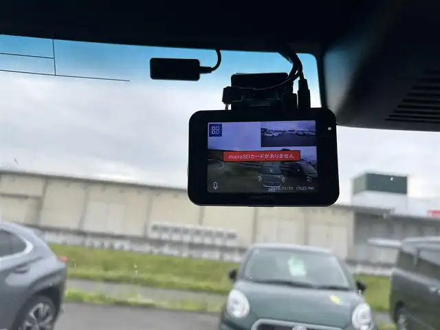 ホンダ Ｎ ＢＯＸ カスタム G L ターボ ホンダセンシング 栃木県 2019(令1)年 8.4万km クリスタルブラックパール Honda SENSING/ナビ装着用スペシャルパッケージ＋ETC車載器/社外ナビ　品番:MDV-D406BT/Bluetooth/CD/DVD/TV/ipod/バックカメラ/ドライブレコーダー/ETC/オートリトラミラー/アレルクリーンプラスシート/プラズマクラスター技術搭載フルオート・エアコンディショナー/純正15インチアルミホイール(ブラック塗装＋切削) /両側パワースライドドア/プライムスムース＆トリコットコンビシート/運転席＆助手席シートヒーター/前席用i-サイドエアバッグシステム＋/　サイドカーテンエアバッグシステム(前席/後席対応)/追従式クルーズコントロール/9灯式フルLEDヘッドライト/ドアバイザー/フロントベンチシート/本革巻ステアリングホイール&パドルシフト/本革巻セレクトノブ/充電用USBジャック