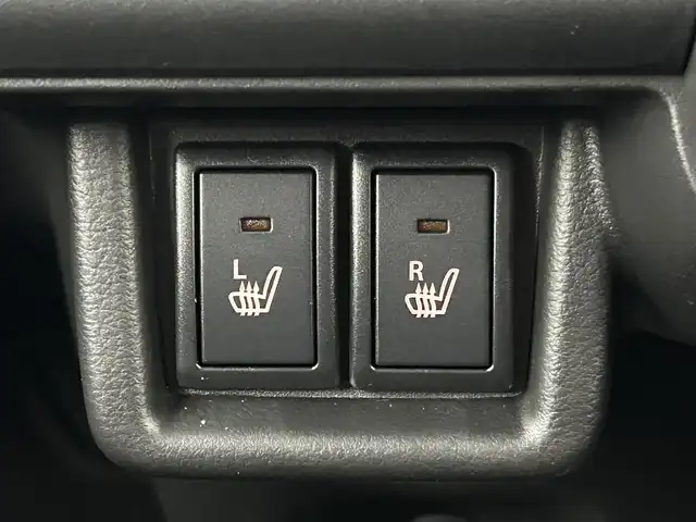 スズキ スペーシア カスタム HYBRID XS 大阪府 2024(令6)年 0.3万km ピュアホワイトP 禁煙車/スズキセーフティサポート/・デュアルセンサーブレーキサポート/・誤発進抑制機能/・車線逸脱警報/・アダプティブクルーズコントロール/・ブラインドスポットモニタリング/・リアビューカメラ/両側パワースライドドア/スズキコネクトナビ/アラウンドビューモニター/LEDオートライト/ハーフレザーシート/シートヒーター/純正15インチアルミホイール/アイドリングストップ/USBポート/プッシュスタート/スマートキー