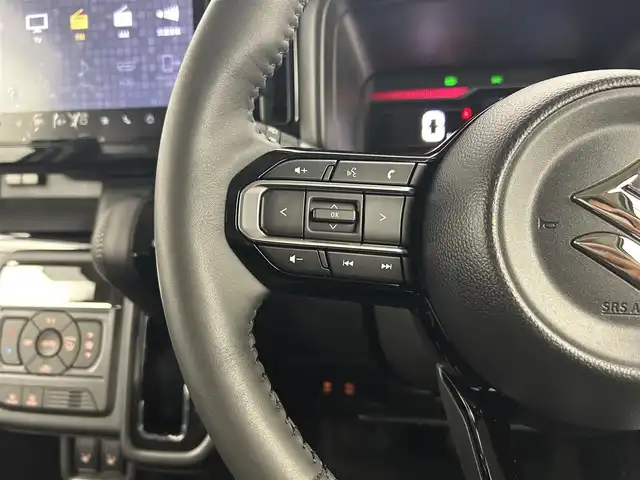 スズキ スペーシア カスタム HYBRID XS 大阪府 2024(令6)年 0.3万km ピュアホワイトP 禁煙車/スズキセーフティサポート/・デュアルセンサーブレーキサポート/・誤発進抑制機能/・車線逸脱警報/・アダプティブクルーズコントロール/・ブラインドスポットモニタリング/・リアビューカメラ/両側パワースライドドア/スズキコネクトナビ/アラウンドビューモニター/LEDオートライト/ハーフレザーシート/シートヒーター/純正15インチアルミホイール/アイドリングストップ/USBポート/プッシュスタート/スマートキー