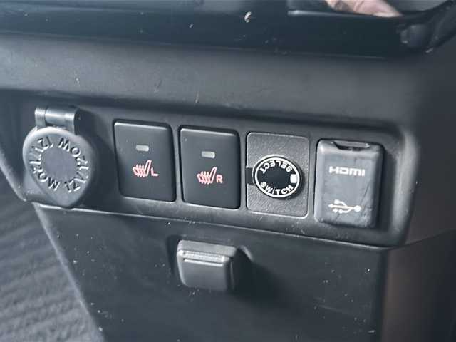 トヨタ ルーミー カスタムG 広島県 2022(令4)年 3.6万km レーザーブルークリスタルシャイン 禁煙/ワンオーナー/純正9インチナビ/CD/DVD/DTV/Bluetooth/USB/HDMI/パノラミックビューモニター/デジタルインナーミラー/レーダークルーズコントロール/両側パワースライドドア/シートヒーター/LEDオートライト/オートライト/前後ドライブレコーダー/社外AW付スタッドレス積み込み/コーナーセンサー/ビルトインETC/アイドリングストップ/スマートキー/スペアキー/純正フロアマット/純正ドアバイザー/ステアリングスイッチ/電子パーキング