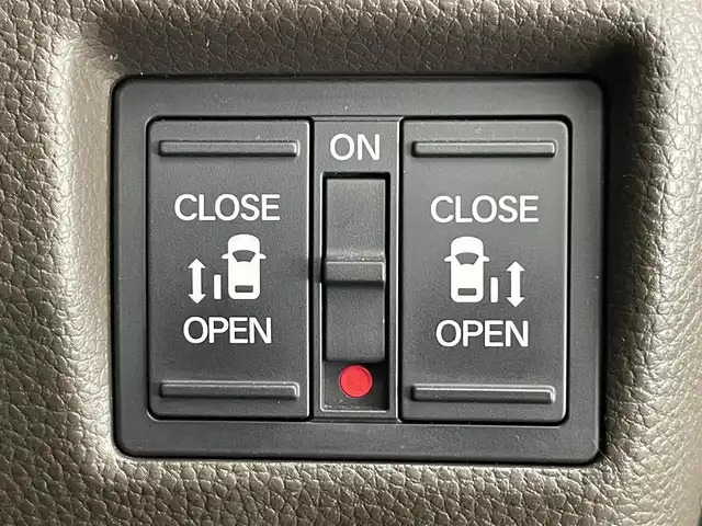 ホンダ Ｎ ＢＯＸ L 愛知県 2022(令4)年 2.1万km プラチナホワイトパール 純正ナビ　バックカメラ　シートヒーター　前後ドラレコ　ＥＴＣ　両側パワスラ　ホンダセンシング　衝突軽減　追従クルコン　電動パーキング　ＬＥＤオートライト　リヤパーキングセンサー　純正フロアマット　禁煙